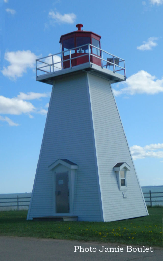 The St. Peter's lighthouse sitting beautifully at the Battery Provincial Park