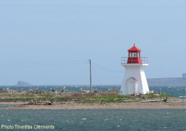 Cape Breton Living Photo Memories: River Bourgeois Lighthouse 2011
"Are you looking for a lighthouse? Let me give you an advice: When you improve your own mind, you become your own very own lighthouse!"  - Mehmet Murat ildan